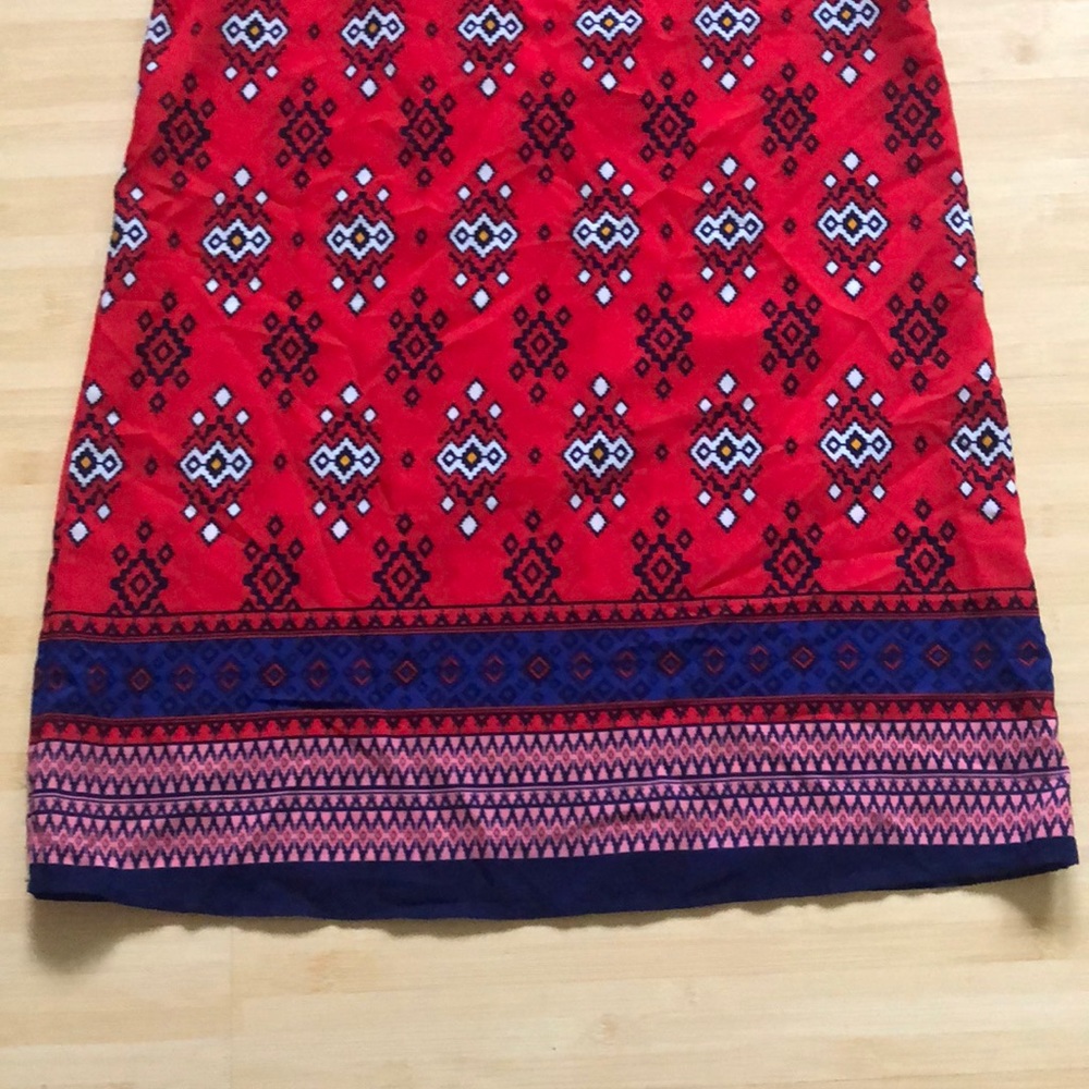 Pattern Red Dress - Picture 4 of 7